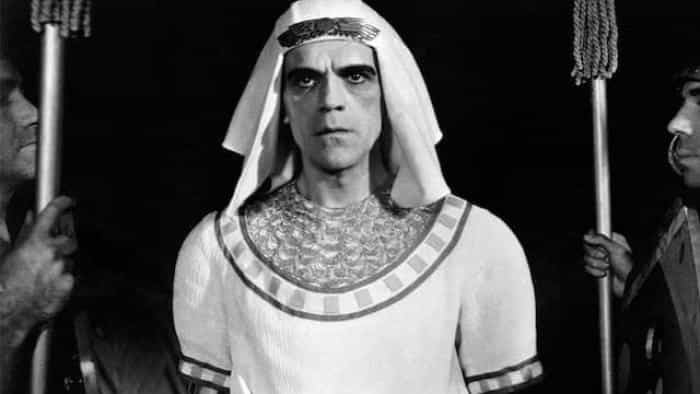 نقد و بررسی فیلم مومیایی محصول سال 1932 | چی‌بینو