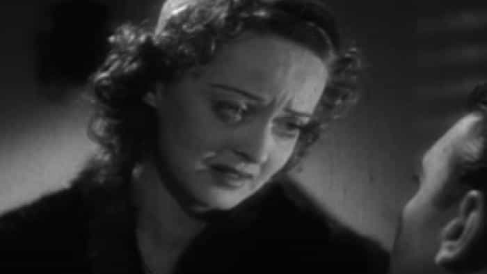 نقد و بررسی فیلم پیروزی در تاریکی محصول سال 1939 | چی‌بینو