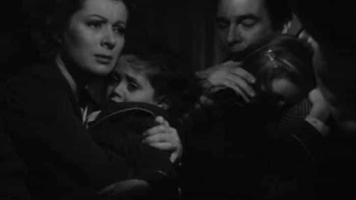 نقد و بررسی فیلم خانم مینیور محصول سال 1942 | چی‌بینو