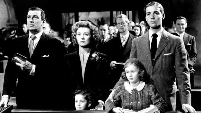 نقد و بررسی فیلم خانم مینیور محصول سال 1942 | چی‌بینو