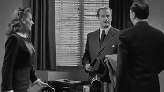 نقد و بررسی فیلم معجزه در خیابان سی و چهارم (1947) | چی‌بینو