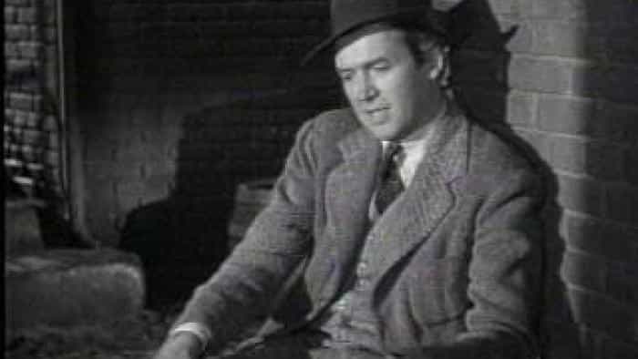 نقد و بررسی فیلم هاروی محصول سال 1950 | چی‌بینو