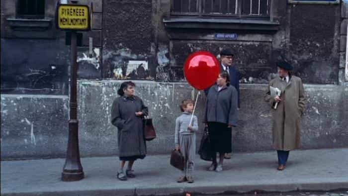 نقد و بررسی فیلم بادکنک قرمز محصول سال 1956 | چی‌بینو