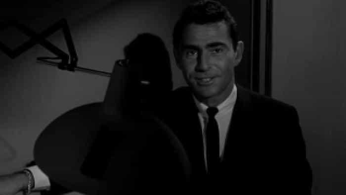 نقد و بررسی سریال منطقهٔ غروب محصول سال 1959 | چی‌بینو