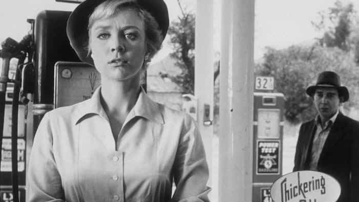 نقد و بررسی سریال منطقهٔ غروب محصول سال 1959 | چی‌بینو