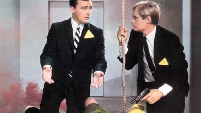 نقد و بررسی سریال مرد سازمان ملل متحد (1964) | چی‌بینو