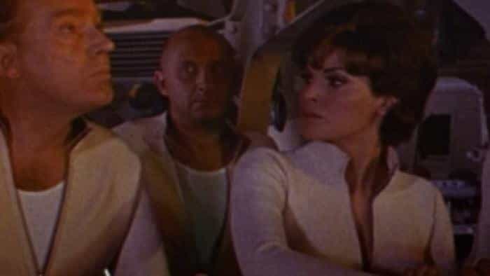 نقد و بررسی فیلم سفر شگفت‌انگیز محصول سال 1966 | چی‌بینو