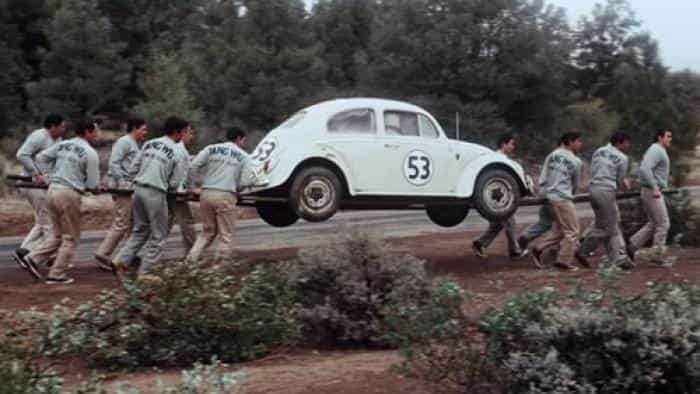 نقد و بررسی فیلم عشق‌موتور محصول سال 1969 | چی‌بینو