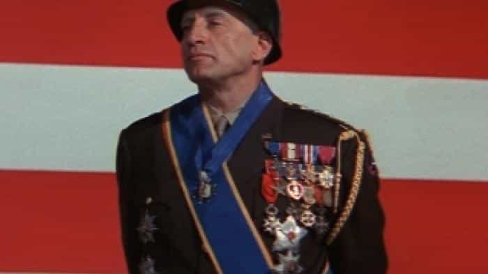 نقد و بررسی فیلم پاتون محصول سال 1970 | چیبینو