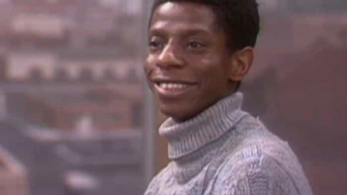 نقد و بررسی سریال روزهای خوب محصول سال 1974 | چی‌بینو