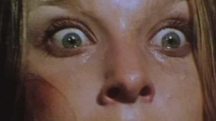 نقد و بررسی فیلم قتل‌عام اره‌برقی تگزاس (1974) | چی‌بینو