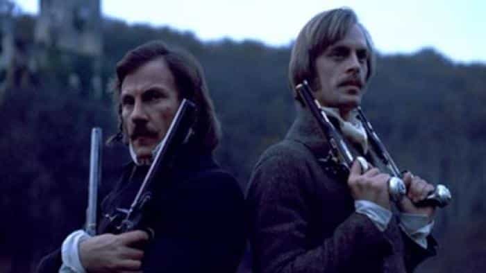 نقد و بررسی فیلم دوئل کنندگان محصول سال 1977 | چی‌بینو