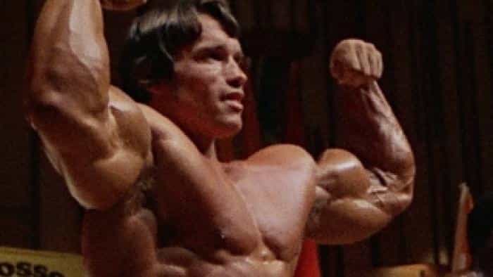 نقد و بررسی فیلم پمپاژ آهن محصول سال 1977 | چی‌بینو