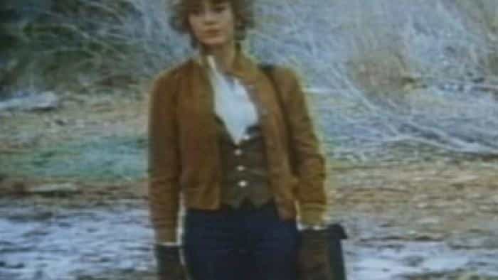 نقد و بررسی فیلم سوارکار برقی محصول سال 1979 | چی‌بینو