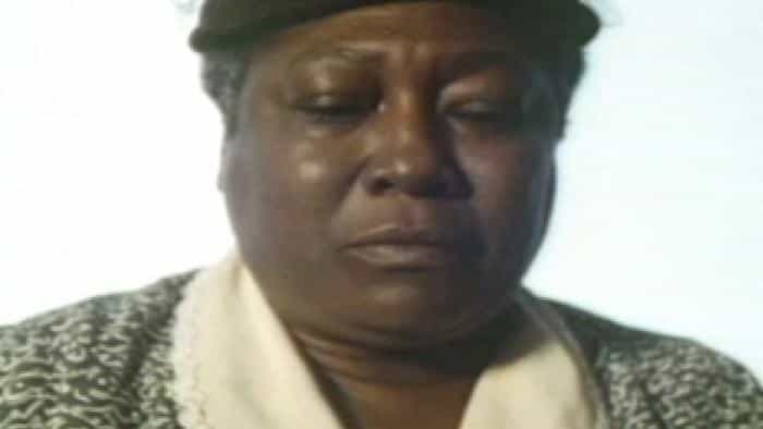 نقد و بررسی فیلم «می‌دانم چرا پرنده در قفس می‌خواند» (1979)