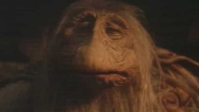 نقد و بررسی فیلم کریستال تاریک محصول سال 1982 | چی‌بینو