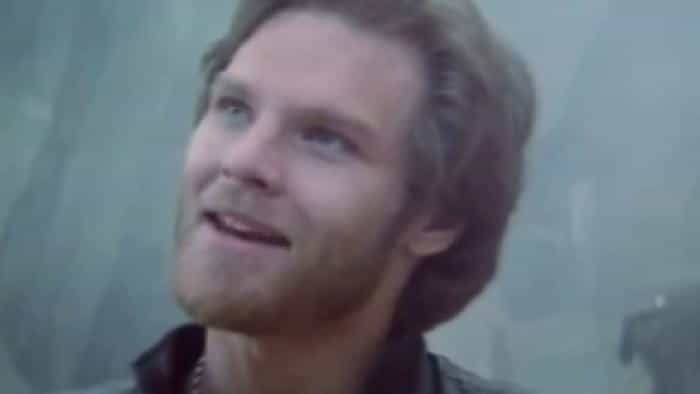 نقد و بررسی فیلم کرول محصول سال 1983 | چی‌بینو