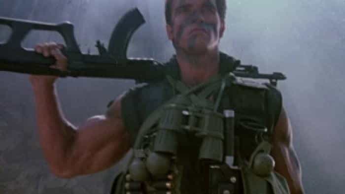 نقد و بررسی فیلم فرمانده محصول سال 1985 | چی‌بینو