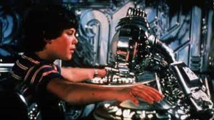نقد و بررسی فیلم ناوبر پرواز محصول سال 1986 | چی‌بینو