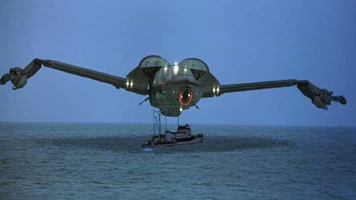 نقد و بررسی فیلم سفر به خانه محصول سال 1986 | چی‌بینو