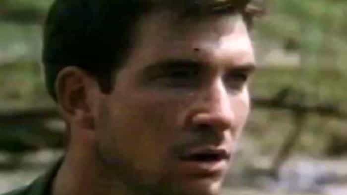 نقد و بررسی فیلم تپه همبرگر محصول سال 1987 | چی‌بینو