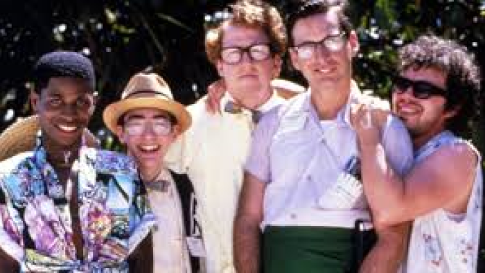 نقد و بررسی فیلم انتقام دانش‌آموزان: دانش...(1987) | چی‌بینو