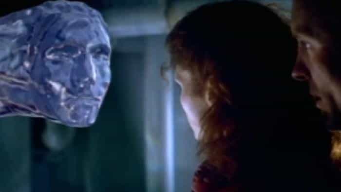 نقد و بررسی فیلم دره عمیق محصول سال 1989 | چی‌بینو