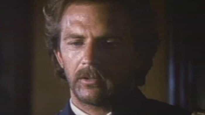 تماشای فیلم رقصنده با گرگ ها محصول سال 1990 | چی‌بینو