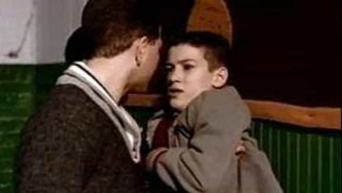 نقد و بررسی فیلم تپانچه: تولد یک افسانه (1991) | چی‌بینو
