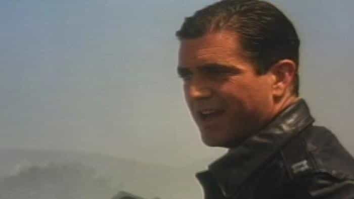 نقد و بررسی فیلم همیشه جوان محصول سال 1992 | چی‌بینو