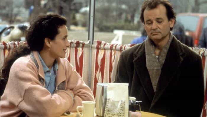 نقد و بررسی فیلم روز مورچه خوار محصول سال 1993 | چی‌بینو