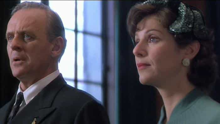 نقد و بررسی فیلم سرزمین‌های سایه‌ها محصول سال 1993 | چی‌بینو