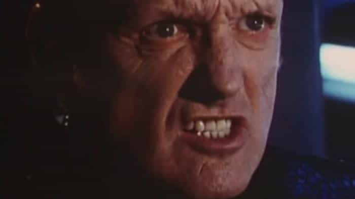 نقد و بررسی فیلم برادران سوپر ماریو محصول سال 1993 | چی‌بینو