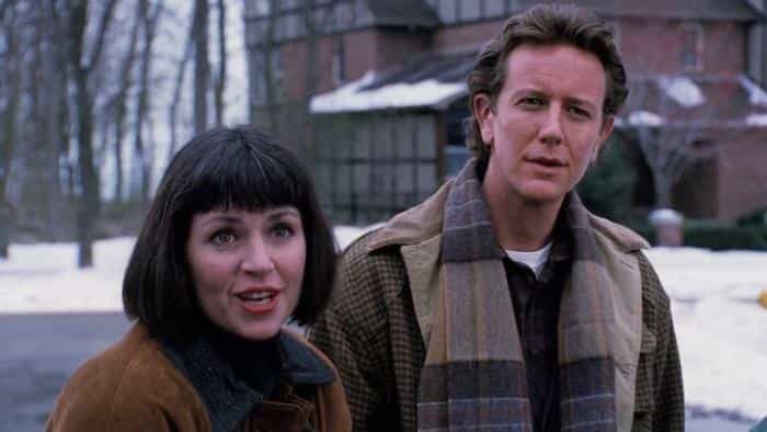 نقد و بررسی فیلم شرط بند کریسمس محصول سال 1994 | چیبینو