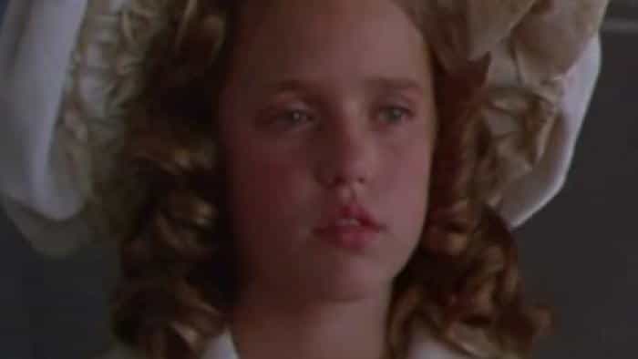 تماشای فیلم سارا کوچولو محصول سال 1995 | چی‌بینو