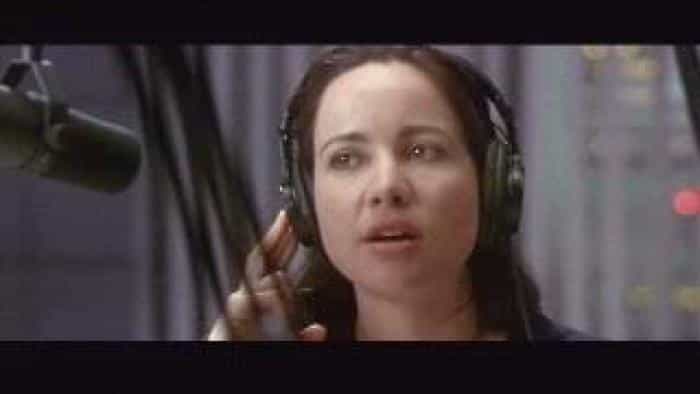 نقد و بررسی فیلم در مورد گربه‌ها و سگ‌ها ...(1996) | چی‌بینو