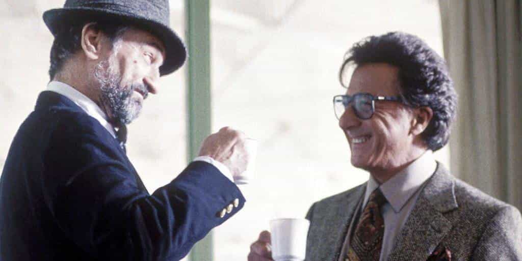 تماشای فیلم سگ را بجنبان محصول سال 1997 | چی‌بینو