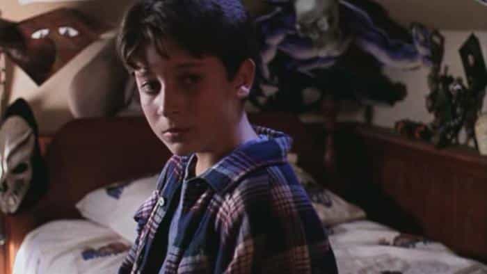 نقد و بررسی فیلم در حال حاضر در دسترس نیست (1997) | چی‌بینو