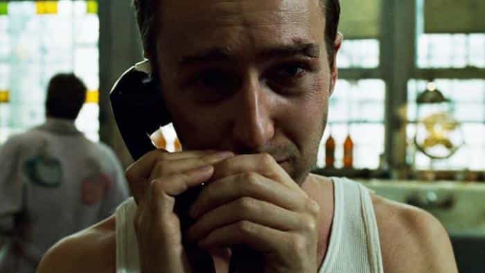 تماشای فیلم باشگاه مبارزه محصول سال 1999 | چی‌بینو