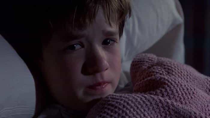 تماشای فیلم حس ششم محصول سال 1999 | چی‌بینو