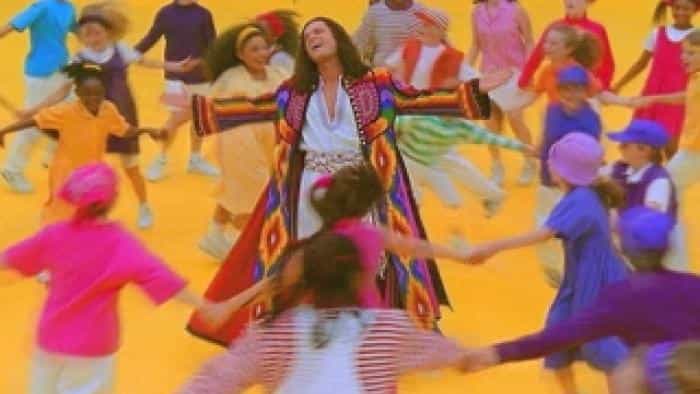 نقد و بررسی فیلم جوزف و کت شگفت‌انگیز رنگارنگش (1999)