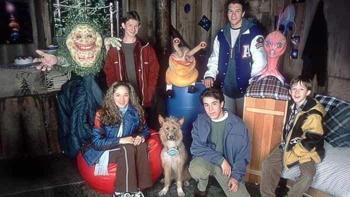 نقد و بررسی فیلم قوطی کرم‌ها محصول سال 1999 | چی‌بینو