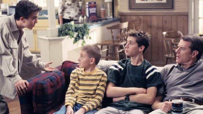 تماشای سریال دنیای مالکوم محصول سال 2000 | چی‌بینو