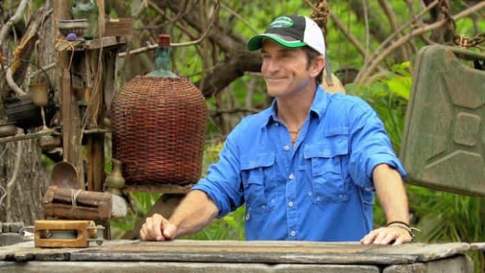 نقد و بررسی سریال بازمانده محصول سال 2000 | چی‌بینو