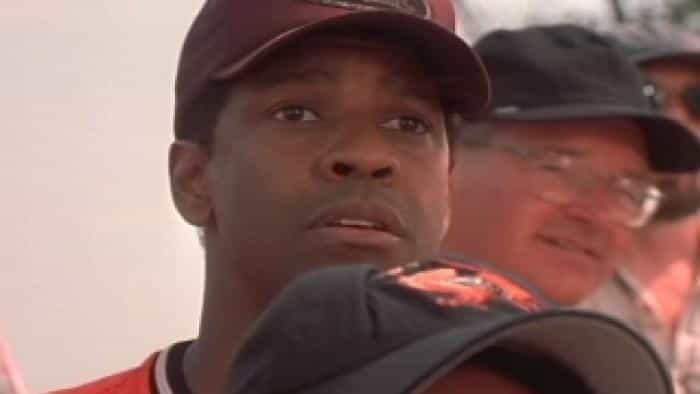 نقد و بررسی فیلم جان کیو محصول سال 2002 | چی‌بینو