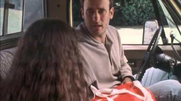 نقد و بررسی فیلم نگاهی به درون محصول سال 1999 | چی‌بینو