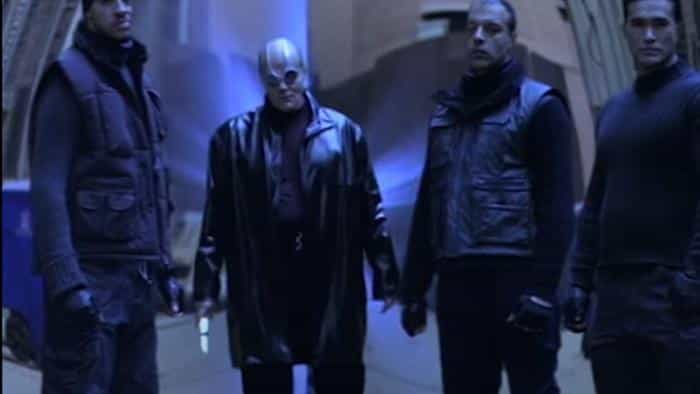 نقد و بررسی فیلم جت جکسون: فیلم محصول سال 2001 | چی‌بینو