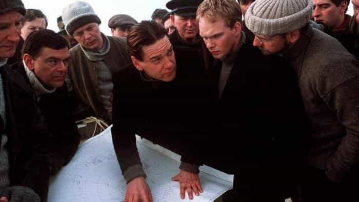 نقد و بررسی سریال شاکلتون محصول سال 2002 | چی‌بینو