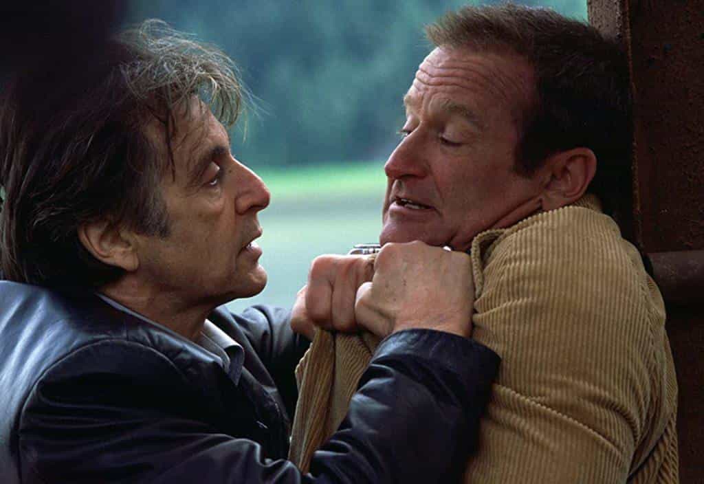 نقد و بررسی فیلم بی‌خوابی محصول سال 2002 | چی‌بینو