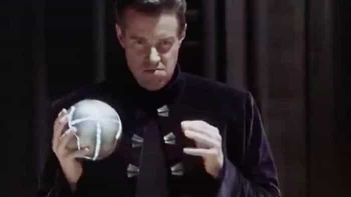 نقد و بررسی فیلم یک چین در زمان محصول سال 2003 | چی‌بینو